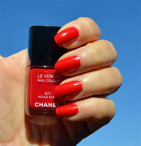 chanel rouge rubis nail polish|Chanel Le Vernis Nail Colour • Nail Lacquer Review & Swatches.